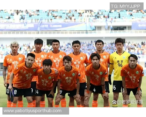 2025年中国足球赛事观众热潮中超和苏超共计60场吸引超4万观众